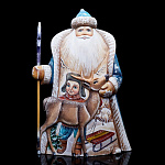 0011147/ВКТР-27см Скульптура из дерева "Дед Мороз  и олень" 27см