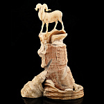 Скульптура из рога "Баран"