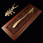 0051606 НАБОР для обуви "ДЕНЩИК" ТИГР с крючком Подкова в БАГЕТЕ (орех) РПБВДН-38тигр