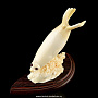 Скульптура "Нерпа" из зуба кашалота, фотография 2. Интернет-магазин ЛАВКА ПОДАРКОВ