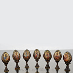 0017559 Сувенир "Яйцо пасхальное малое " Лики святых" на подставке  в ассортименте