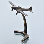 архив0025738  Бронза Скульптура САМОЛЕТ ИЛ-2 (штурмовик) масштаб 1:200