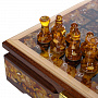 Шахматный ларец с инкрустацией и фигурами из янтаря 28х28 см, фотография 3. Интернет-магазин ЛАВКА ПОДАРКОВ