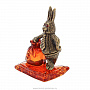Бронзовая статуэтка с янтарем "Кролик с мешком денег", фотография 3. Интернет-магазин ЛАВКА ПОДАРКОВ