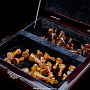Шахматный ларец с янтарными фигурами, фотография 7. Интернет-магазин ЛАВКА ПОДАРКОВ