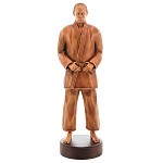 0065687 Изделие из дерева / Б  Статуэтка Путин в кимано 0,5*0,2*0,2 морилка/грунт/патина/лак/фрезер