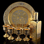 0044524 Златоуст Набор Штоф + 4 чарки+блюдо в П/У