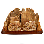Скульптура из бивня мамонта "Тигр охотится на оленя"