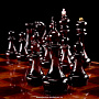 Шахматный ларец с фигурами из янтаря "Старый замок", фотография 5. Интернет-магазин ЛАВКА ПОДАРКОВ