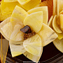 Настольная цветочная композиция из янтаря, фотография 5. Интернет-магазин ЛАВКА ПОДАРКОВ