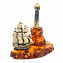 Статуэтка с янтарем "Корабль у маяка", фотография 2. Интернет-магазин ЛАВКА ПОДАРКОВ