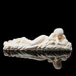   Изделия из кости Скульптура ЖЕНЩИНА С РЕБЕНКОМ