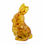Статуэтка из янтаря "Кролик", фотография 1. Интернет-магазин ЛАВКА ПОДАРКОВ