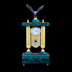  Часы настольные "Орёл" камень малахит