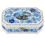 0069974/17*10см-углы  Хохлома Шкатулка "ТРОЙКА" на белом Р5 Н 0006