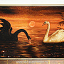 Янтарная картина "Лебеди", фотография 1. Интернет-магазин ЛАВКА ПОДАРКОВ