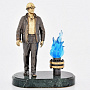 Бронзовая статуэтка «Работник нефтегазовой промышленности», фотография 1. Интернет-магазин ЛАВКА ПОДАРКОВ