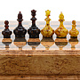 Шахматы из карельской березы с янтарными фигурами 37х37 см, фотография 5. Интернет-магазин ЛАВКА ПОДАРКОВ