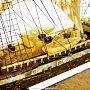 Модель корабля из янтаря "Парусник", фотография 4. Интернет-магазин ЛАВКА ПОДАРКОВ