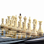 Шахматы с натуральным перламутром и фигурами из янтаря (сер), фотография 3. Интернет-магазин ЛАВКА ПОДАРКОВ