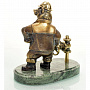 Скульптура "Медведь-нефтяник" , фотография 3. Интернет-магазин ЛАВКА ПОДАРКОВ