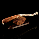 Скульптура из кости "Плывущий морж"