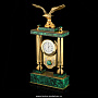Часы из малахита с гравировкой "Орел", фотография 2. Интернет-магазин ЛАВКА ПОДАРКОВ