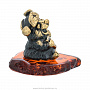 Статуэтка с янтарем "Медведь с балалайкой", фотография 5. Интернет-магазин ЛАВКА ПОДАРКОВ