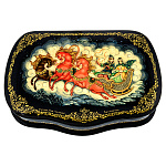 0060969/16*11см  Лаковая миниатюра Палех ШКАТУЛКА "Тройка" Полянина