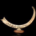 /И402 Скульптура "Ледниковый период" бивень мамонта 95*13*72см