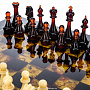 Шахматы с инкрустацией и фигурами из янтаря "Кристалл" 42х42 см, фотография 2. Интернет-магазин ЛАВКА ПОДАРКОВ