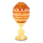 0059872-НП /6*7см Изделия из янтаря ЯЙЦО пасхальное оплетенное "УЗОР 2" на подставке 