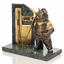 Бронзовая статуэтка "Бензозаправка Лукойл", фотография 2. Интернет-магазин ЛАВКА ПОДАРКОВ
