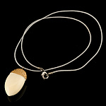  Бивень мамонта  КУЛОН ЖЕЛУДЬ НА ПОДВЕСКЕ ,желудь 4*2 см