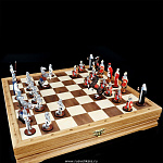 0019576/43*43 Шахматы "Ледовое побоище": ДОСКА 43*43см нат.дерево ФИГУРЫ - 3см Олово