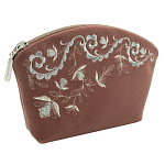 Косметичка бархатная с вышивкой "Нефертити". Темно-розовая