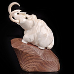  Изделия из кости Скульптура "Мамонт" Клык моржа,Бивень мамонта,Дерево В031