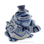 10464 Гжель Скульптура "Кавалер" (жаба)  11*10см Авт.Черновы Л.и В 