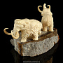 Скульптура из кости "Три Мамонта". Бивень мамонта, аметист, фотография 5. Интернет-магазин ЛАВКА ПОДАРКОВ