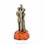 Статуэтка с янтарем "Влюбленные", фотография 4. Интернет-магазин ЛАВКА ПОДАРКОВ
