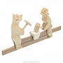 Богородская деревянная игрушка "Медведь и дед с наковальней", фотография 3. Интернет-магазин ЛАВКА ПОДАРКОВ