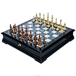 Шахматы с перламутром и янтарными фигурами 45х45 см
