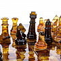Шахматы с инкрустацией и фигурами из янтаря 32х32 см, фотография 4. Интернет-магазин ЛАВКА ПОДАРКОВ