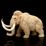 /И601 Скульптура "Мамонт";  кость кита 20,5*10*12,5см
