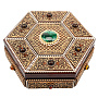 Шкатулка шестиугольная из бересты с янтарем и малахитом, фотография 6. Интернет-магазин ЛАВКА ПОДАРКОВ