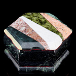 0053731/2020 Нат.камень ШКАТУЛКА 140*120*65