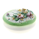 /д=8см Фарфор Кисловодск ШКАТУЛКА "Надежда.Букет цветов" с лепкой