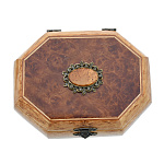 0059242 Нат.дерево Шкатулка "ВОСЬМИГРАННИК" с накладкой,Карел береза,корень ореха16,5*21*7 см