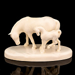 0061791-11,3*4,7*6,8см Рог лося СКУЛЬПТУРА "НА ЛУГУ"