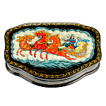 Шкатулка с художественной росписью "Тройка"